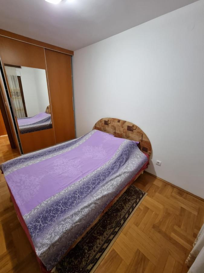 Oksana Apartment بودغوريتْسا المظهر الخارجي الصورة